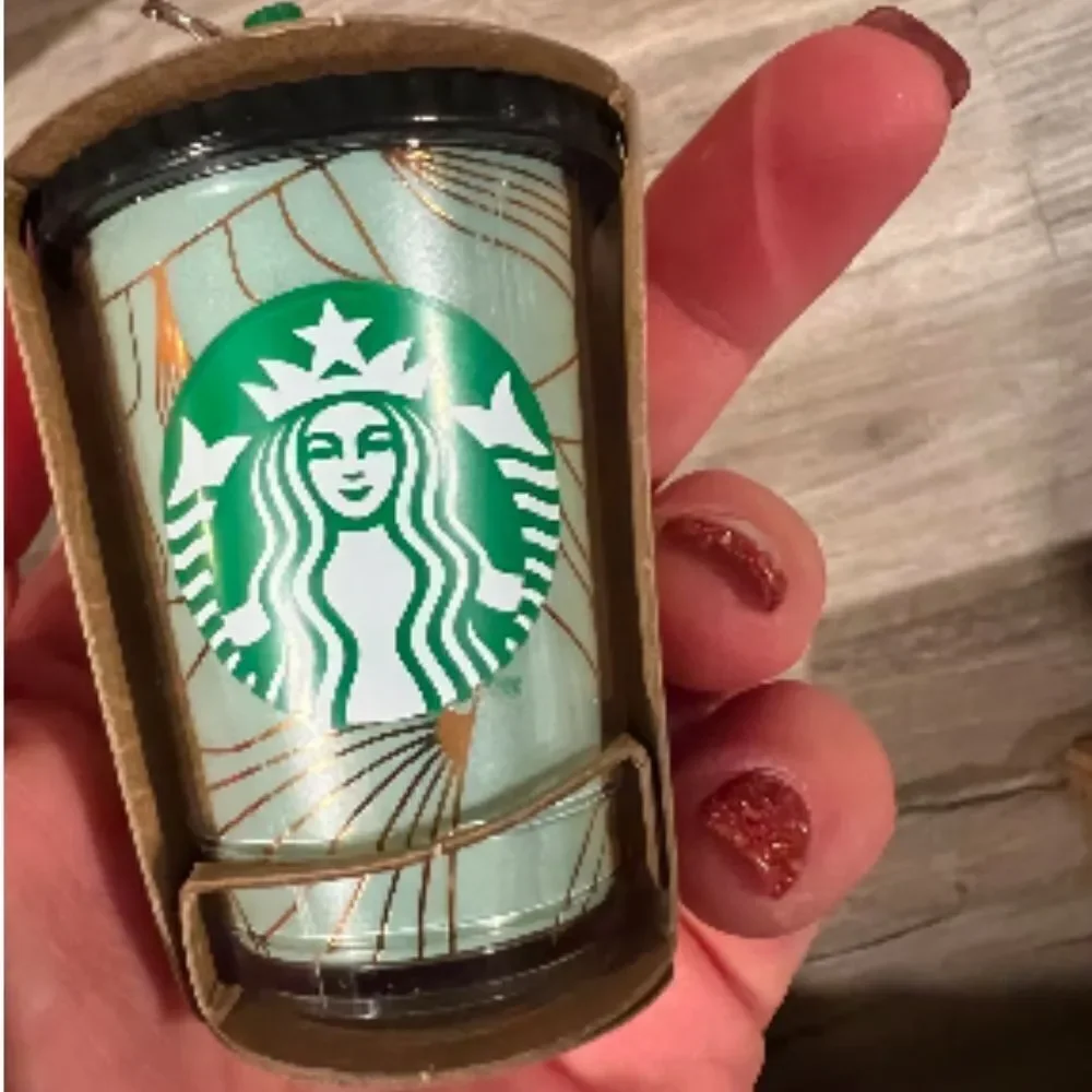 NWT Starbucks Cold Cup Ornament Keychain europe NWT